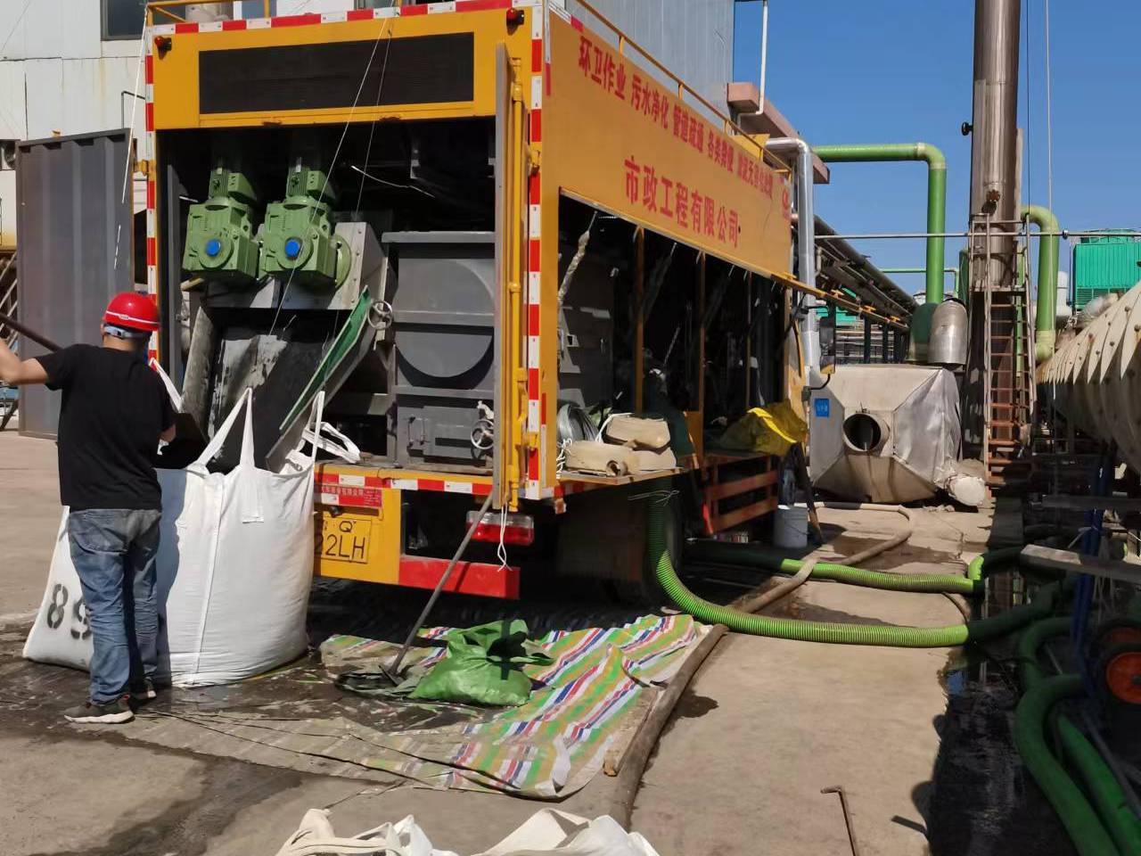 秀洲淤泥压干处理